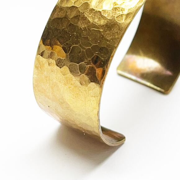 MRC Navajo Myles Roy Calladitto Hammered Cuff Bracelet - Picture 3 of 7